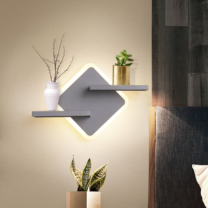 Minimalistische Lampe mit Ablagefläche