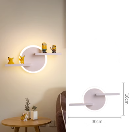 Minimalistische Lampe mit Ablagefläche